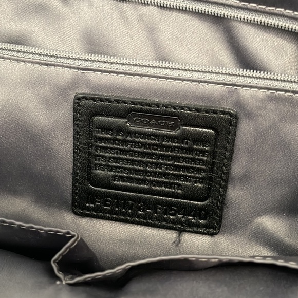 Black patent leather coach - Picture 3 of 4